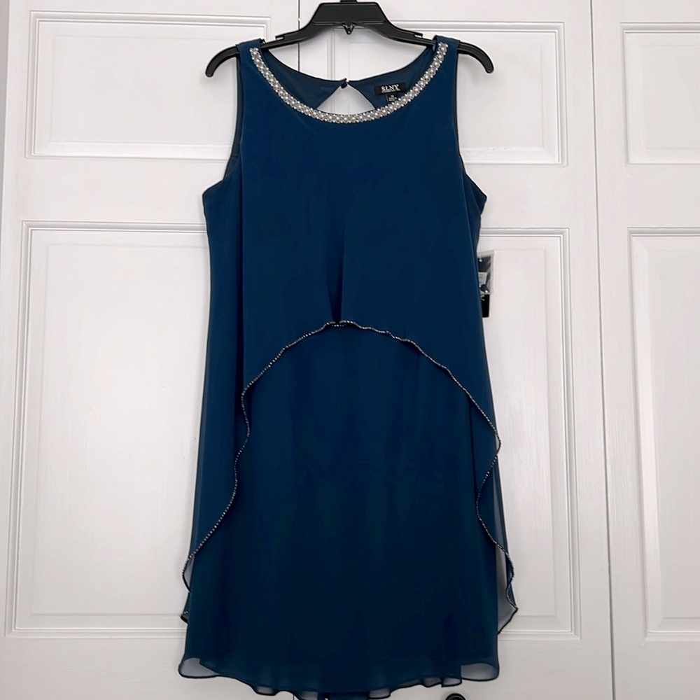 NWT SLNY sequin Dress